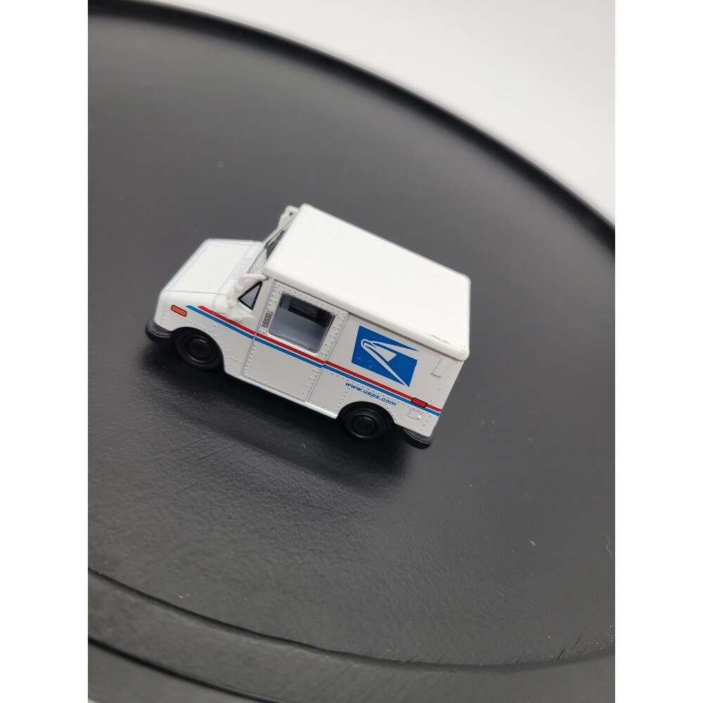 USPS Mail Truck LLV Diecast Model 1:36 Scale United States Postal Service - Picture 4 of 9